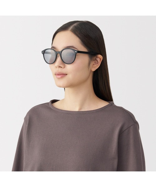 無印良品(ムジルシリョウヒン)の「UV400カット ラージボストン型 サングラス(サングラス・レディース・ブラウン系/グレー/ブラック/ブラウン・FREE)」の21枚目の写真