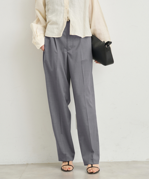 IENA(イエナ)の「ウールブロードタックパンツ(スラックス・レディース・グレー/ブラック・34/36/38)」の1枚目の写真