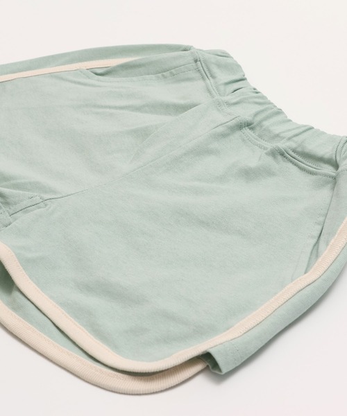 chil2(チルツー)の「綿100% パイピングショートパンツ(その他パンツ・キッズ・ベージュ/ミント/ラベンダー/チャコールグレー/ブラック/スモークピンク・80cm/90cm/100cm/110cm/120cm/130cm/140cm/150cm)」の20枚目の写真