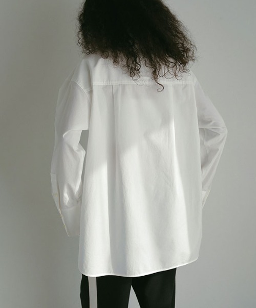 ETRE TOKYO（エトレトウキョウ）の「DEPENDREブロードシャツ（シャツ/ブラウス・レディース・ブルー/ホワイト/ピンク・FREE）」の12枚目の写真