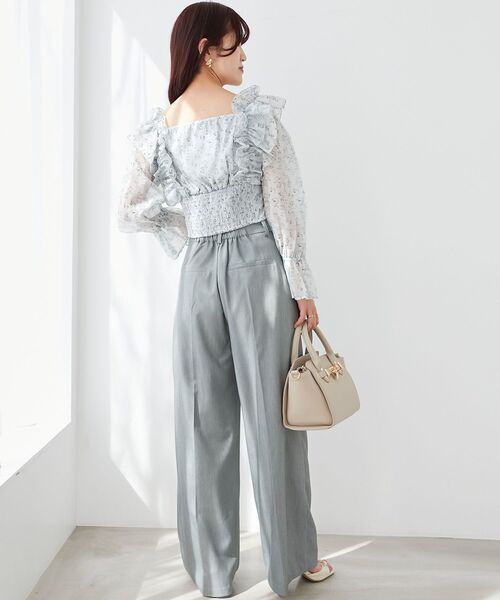 MAJESTIC LEGON（マジェスティックレゴン）の「オープンショルダーフリルブラウス（シャツ/ブラウス・レディース・ブルー系その他2/グレー系その他/ピンク系その他2・MEDIUM）」の20枚目の写真