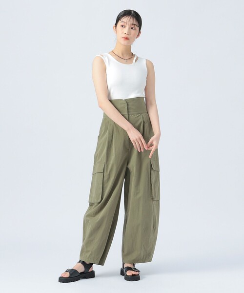 BEAMS HEART（ビームスハート）の「アシメ カットアウト タンクトップ（タンクトップ・レディース・ブラック/オフホワイト/ミント/ライトグレー・SMALL/MEDIUM）」の21枚目の写真