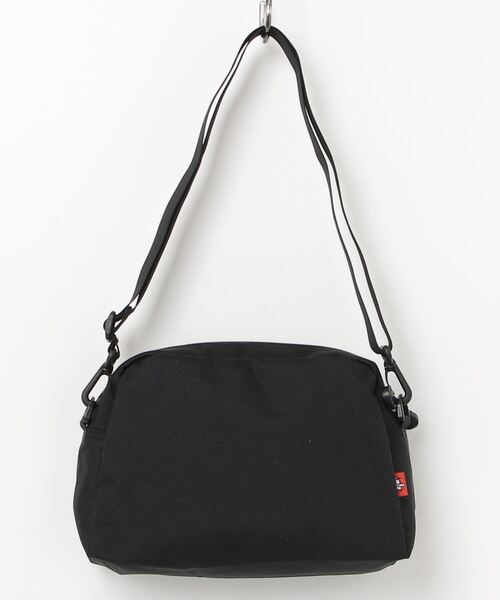 CHUMS（チャムス）の「チャムス CHUMS Recycle Small Trapezoid Shoulder Bag（ショルダーバッグ・メンズ・その他・ONE SIZE）」の2枚目の写真