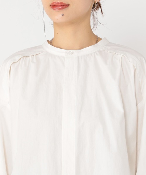 studio CLIP（スタディオクリップ）の「スタンドギャザーチュニック（チュニック・レディース・オフホワイト/ピンク・FREE）」の9枚目の写真