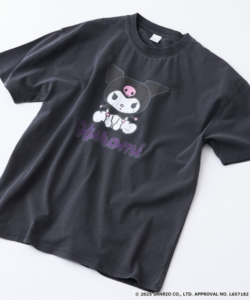 sanrio(サンリオ)の「【サンリオキャラクターズ 】クロミ オリジナルデザイン パウダーブリーチ加工 Tシャツ ジェリー タフィー ドロップショルダー ビッグシルエット ヴィンテージライク 古着ライク ユニセックス(Tシャツ/カットソー・メンズ・ブラック/スモークピンク・X-LARGE/LARGE/MEDIUM)」の2枚目の写真