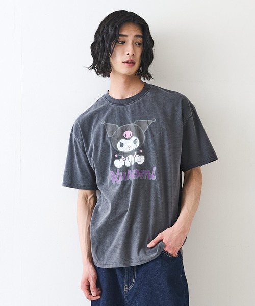 sanrio(サンリオ)の「【サンリオキャラクターズ 】クロミ オリジナルデザイン パウダーブリーチ加工 Tシャツ ジェリー タフィー ドロップショルダー ビッグシルエット ヴィンテージライク 古着ライク ユニセックス(Tシャツ/カットソー・メンズ・ブラック/スモークピンク・X-LARGE/LARGE/MEDIUM)」の12枚目の写真