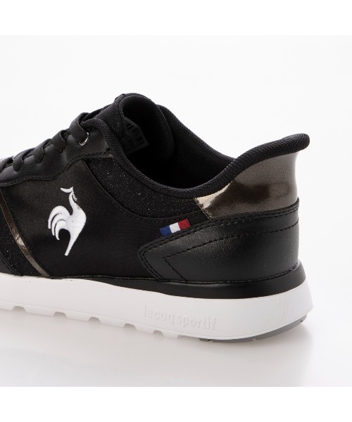 le coq sportif(ルコックスポルティフ)の「レースアップスニーカー(ラ セーヌ LM SI)(スニーカー・レディース・ピンク/ブラック・23cm/23.5cm/24cm/24.5cm/22.5cm)」の7枚目の写真