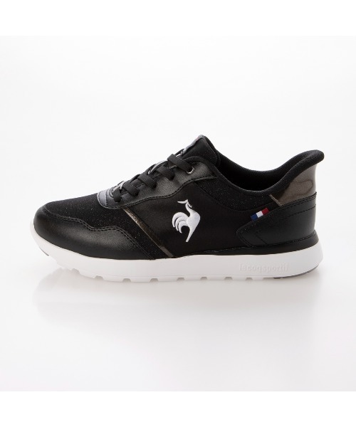 le coq sportif(ルコックスポルティフ)の「レースアップスニーカー(ラ セーヌ LM SI)(スニーカー・レディース・ピンク/ブラック・23cm/23.5cm/24cm/24.5cm/22.5cm)」の3枚目の写真
