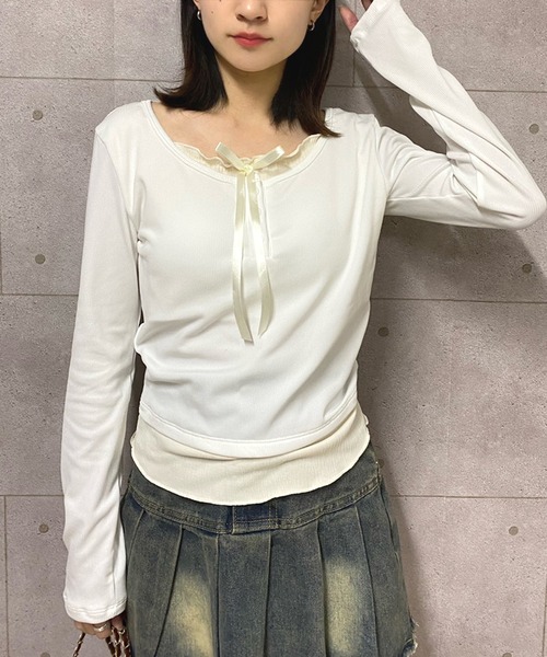 NANEA(ナネア)の「カップ付き レイヤード風フロントリボントップス(Tシャツ/カットソー・レディース・グレー/ブラック/ホワイト/アイボリー/ブルー・フリー)」の16枚目の写真
