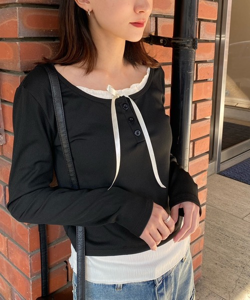 NANEA(ナネア)の「カップ付き レイヤード風フロントリボントップス(Tシャツ/カットソー・レディース・グレー/ブラック/ホワイト/アイボリー/ブルー・フリー)」の20枚目の写真