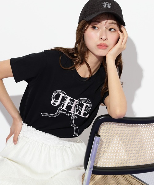 Tシャツ　JILLBYJILL STUARTビッグリボン ロゴ刺繍 ビッグリボンロゴ刺繍Tシャツ（Tシャツ/カットソー）｜JILL by