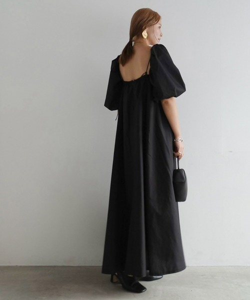 HEILIS（ヘイリス）の「【Hideka Original】3WAYオフショルダーワンピース/ブラック ホワイト 肌見せ キャミワンピース キャミソール ロング シンプル オケージョン 結婚式 韓国 ロングワンピース パフスリーブ  夏服 春服（ワンピース・レディース・ブラック/オフホワイト・FREE）」の9枚目の写真