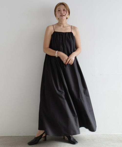 HEILIS（ヘイリス）の「【Hideka Original】3WAYオフショルダーワンピース/ブラック ホワイト 肌見せ キャミワンピース キャミソール ロング シンプル オケージョン 結婚式 韓国 ロングワンピース パフスリーブ  夏服 春服（ワンピース・レディース・ブラック/オフホワイト・FREE）」の12枚目の写真