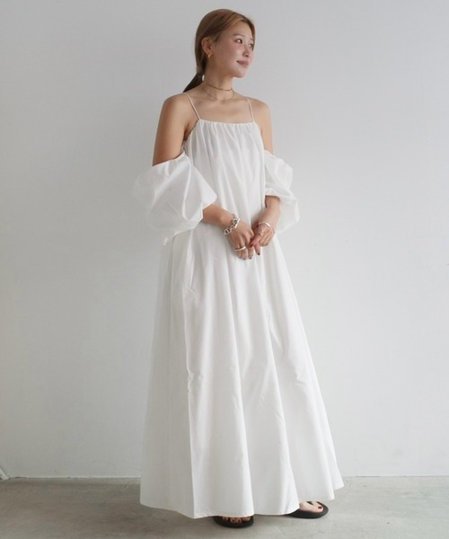 HEILIS（ヘイリス）の「【Hideka Original】3WAYオフショルダーワンピース/ブラック ホワイト 肌見せ キャミワンピース キャミソール ロング シンプル オケージョン 結婚式 韓国 ロングワンピース パフスリーブ  夏服 春服（ワンピース・レディース・ブラック/オフホワイト・FREE）」の21枚目の写真