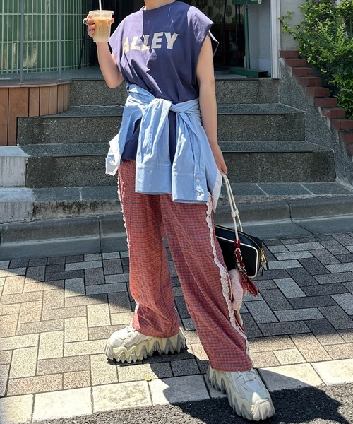 Alley Tokyo(アリートーキョー)の「レースラインチェックパンツ(その他パンツ・レディース・レッド/ブルー/ピンク/ブラウン・FREE)」の11枚目の写真