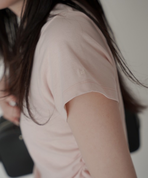 KINO THE KEI(キノザケイ)の「フィット刺繍Tシャツ KINO THE KEI(Tシャツ/カットソー・レディース・ホワイト/ブラック/ピンク/ベージュ系その他・フリー)」の8枚目の写真