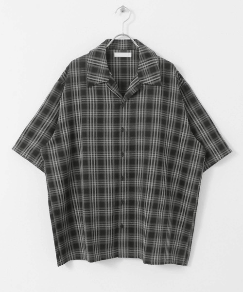 SENSE OF PLACE by URBAN RESEARCH（センスオブプレイスバイアーバンリサーチ）の「『ユニセックス』オンブレーチェックショートスリーブシャツ（シャツ/ブラウス・メンズ・ホワイト/ブラック/グリーン/ブルー・MEDIUM/LARGE）」の9枚目の写真
