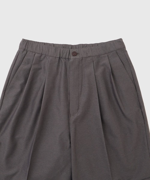 ADAM ET ROPE'(アダムエロペ)の「【ACT/アクト】超軽量 イージーショーツ / 速乾 / ストレッチ / イージーケア(その他パンツ・メンズ・ブラック/チャコールグレー・M/L)」の3枚目の写真