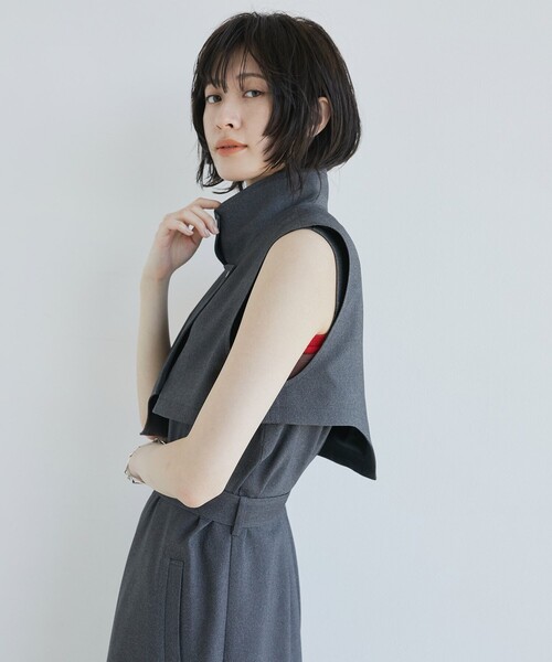 UNITED TOKYO(ユナイテッドトウキョウ)の「【残りわずか!】3WAYイレギュラーベストSETワンピース|細見え/ウォッシャブル/秋服(ワンピース・レディース・ブラック/ダークグレー/ベージュ・1/2)」の10枚目の写真