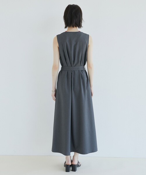 UNITED TOKYO(ユナイテッドトウキョウ)の「【残りわずか!】3WAYイレギュラーベストSETワンピース|細見え/ウォッシャブル/秋服(ワンピース・レディース・ブラック/ダークグレー/ベージュ・1/2)」の5枚目の写真