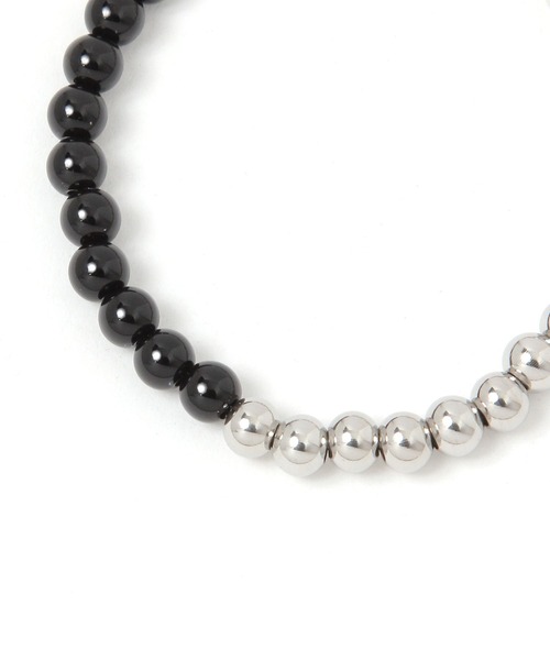 BAYFLOW（ベイフロー）の「バイカラーボールカラビナ（ブレスレット・メンズ・ライトグレー・FREE）」の2枚目の写真