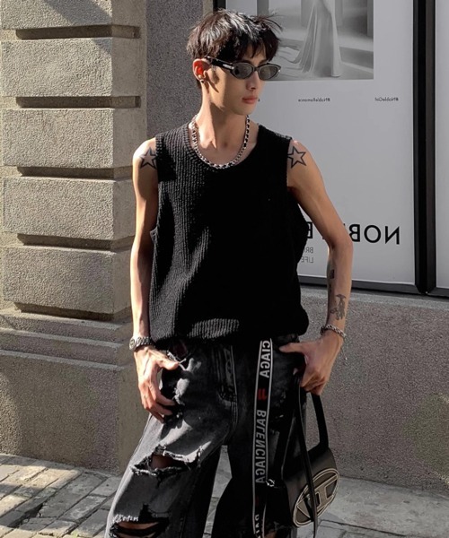 NOWLE（ノウル）の「【NOWLE】Y2K ストライプ サーマル ノースリーブ トップス（タンクトップ・メンズ・ブラック/アッシュブラウン/グレー/ホワイト・FREE）」の8枚目の写真