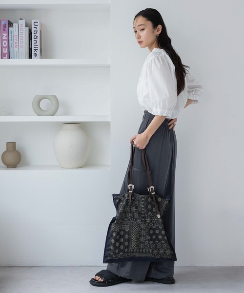 JEANASIS（ジーナシス）の「スカーフガラトートBAG/523876（トートバッグ・レディース・ブラック/ブラウン系その他・FREE）」の17枚目の写真