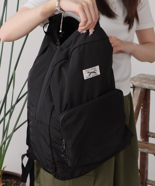 PENNEYS(ぺニーズ)の「PENNEYS/ペニーズ THE FOX PACKABLE DAY PACK デイパック(バックパック/リュック・メンズ・グレー/ブルー/ブラック・FREE)」の7枚目の写真