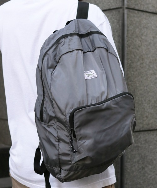 PENNEYS(ぺニーズ)の「PENNEYS/ペニーズ THE FOX PACKABLE DAY PACK デイパック(バックパック/リュック・メンズ・グレー/ブルー/ブラック・FREE)」の11枚目の写真