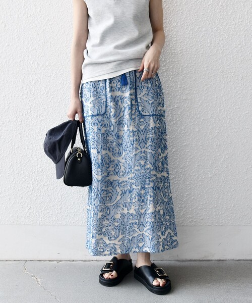 SHIPS any（シップス エニィ）の「SHIPS any:〈手洗い可能〉メッシュ ジャカード イージー Iライン スカート（スカート・レディース・ブルー/ブラウン・ONE SIZE）」の19枚目の写真