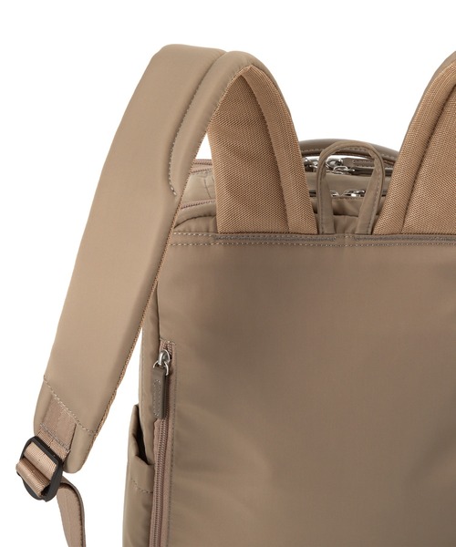 ACE(エース)の「エース ビジネスバッグ UBN-418 14inch 19070(ビジネスバッグ・レディース・ベージュ/チャコール/ブラック・FREE)」の14枚目の写真
