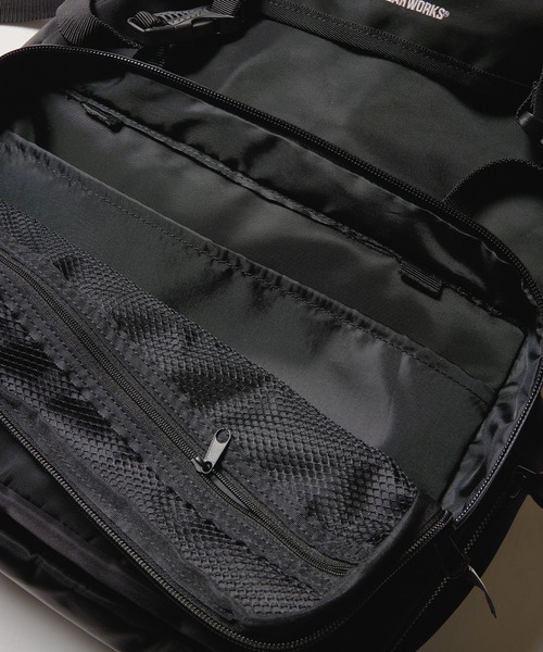 VIRGOwearworks（ヴァルゴウェアワークス）の「VORTEX ARMOR BACKPACK（バックパック/リュック・メンズ・グレー/ブラック・FREE）」の7枚目の写真