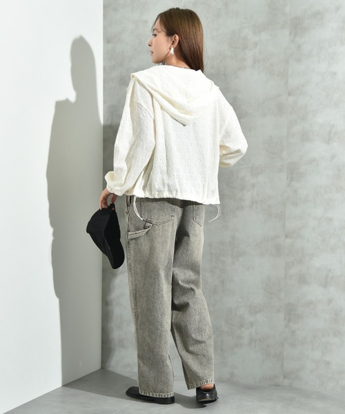 INTERPLANET(インタープラネット)の「アイレット調ZIPフードパーカー(ブルゾン・レディース・ブラック/アイボリー・FREE)」の13枚目の写真