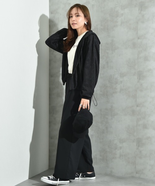 INTERPLANET(インタープラネット)の「アイレット調ZIPフードパーカー(ブルゾン・レディース・ブラック/アイボリー・FREE)」の21枚目の写真