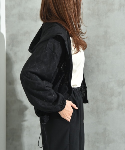 INTERPLANET(インタープラネット)の「アイレット調ZIPフードパーカー(ブルゾン・レディース・ブラック/アイボリー・FREE)」の18枚目の写真