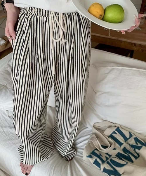 yuue' ( wear )（ユーイ）の「ストライプ柄タックワイドイージーパンツ（その他パンツ・レディース・アイボリー・FREE）」の18枚目の写真