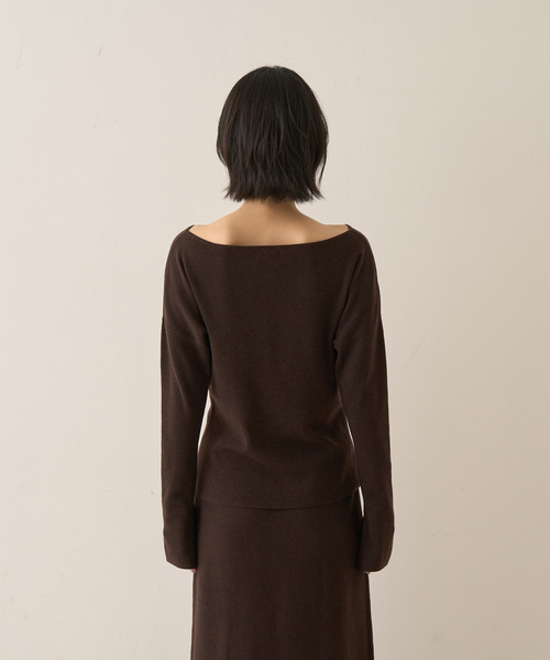Rouge vif Anna（ルージュヴィフアンナ）の「【セットアップ対応】フレアドルマンニットプルオーバー（ニット/セーター・レディース・ブラウン/ボルドー/ダークネイビー・フリー）」の6枚目の写真