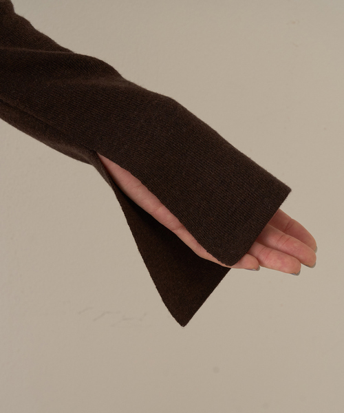 Rouge vif Anna（ルージュヴィフアンナ）の「【セットアップ対応】フレアドルマンニットプルオーバー（ニット/セーター・レディース・ブラウン/ボルドー/ダークネイビー・フリー）」の8枚目の写真