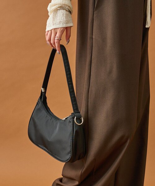 mystic（ミスティック）の「リングナイロンBAG（ハンドバッグ・レディース・ブラック/ブルー・ONE SIZE）」の3枚目の写真