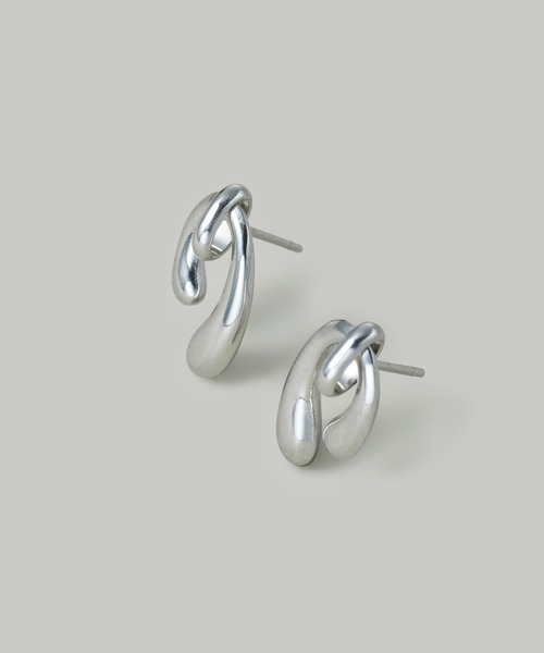 Jolie Toujours(ジョリトゥジュール)の「【汗や水に強い】〈ステンレス〉プランプUラインピアス(ピアス(両耳用)・レディース・シルバー/ゴールド・FREE)」の10枚目の写真