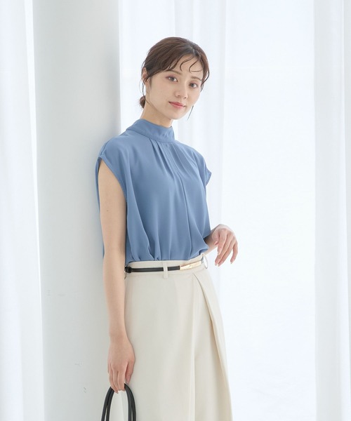 Andemiu（アンデミュウ）の「バックリボンデザインブラウス577726（シャツ/ブラウス・レディース・ブラック/オフホワイト/ブルー・FREE）」の6枚目の写真