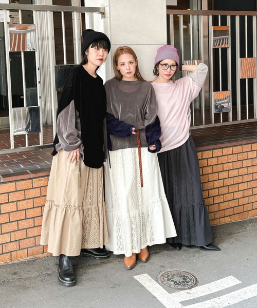 niko and...(ニコアンド)の「【MODE NORM CORE】チュールベロアルーズプルオーバー(Tシャツ/カットソー・レディース・ピンク/ブラック/グレー・FREE)」の4枚目の写真