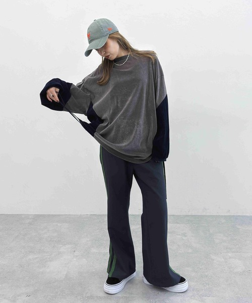 niko and...(ニコアンド)の「【MODE NORM CORE】チュールベロアルーズプルオーバー(Tシャツ/カットソー・レディース・ピンク/ブラック/グレー・FREE)」の12枚目の写真