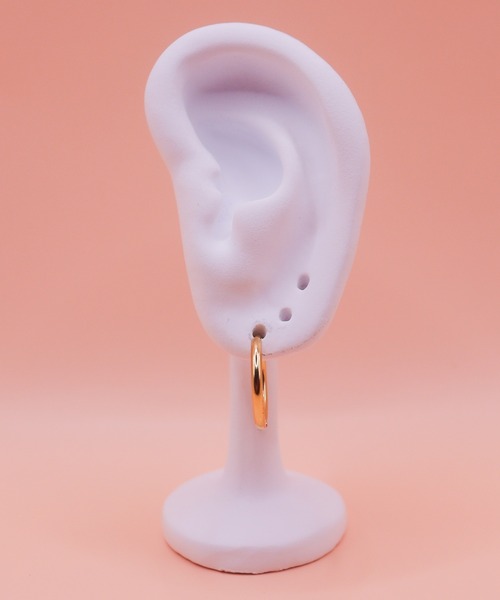 VIBGYOR(ヴィブジョー)の「【IZU】 ミニフープピアス リングピアス ゴールド/シルバー(8mm・10mm・12mm・14mm)(ピアス(両耳用)・レディース・シルバー/ゴールド・8/10/12/14)」の18枚目の写真