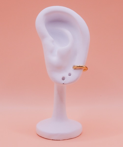 VIBGYOR(ヴィブジョー)の「【IZU】 ミニフープピアス リングピアス ゴールド/シルバー(8mm・10mm・12mm・14mm)(ピアス(両耳用)・レディース・シルバー/ゴールド・8/10/12/14)」の15枚目の写真