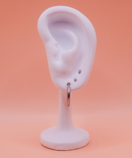 VIBGYOR(ヴィブジョー)の「【IZU】 ミニフープピアス リングピアス ゴールド/シルバー(8mm・10mm・12mm・14mm)(ピアス(両耳用)・レディース・シルバー/ゴールド・8/10/12/14)」の13枚目の写真