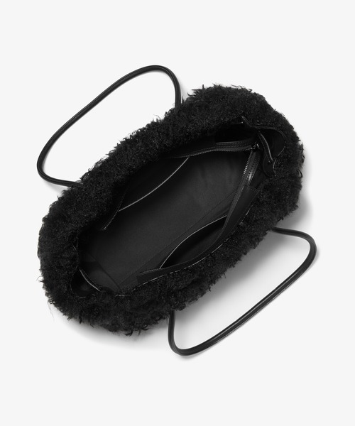 MICHAEL KORS（マイケルコース）の「HAMILTON MODERNE EW フォー シアリング ショルダートート スモール（ショルダーバッグ・レディース・ブラック・FREE）」の3枚目の写真