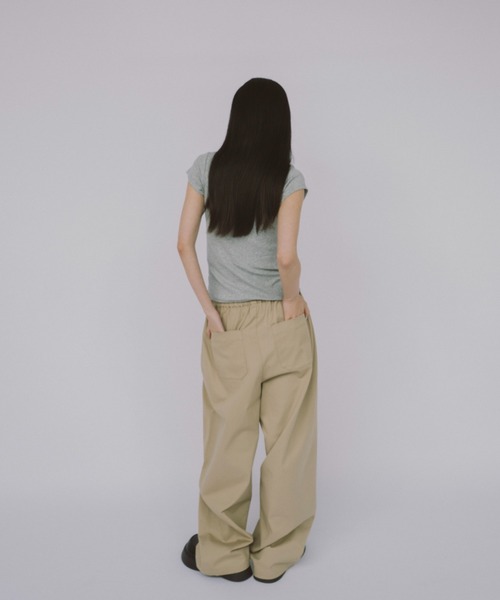 duei(デュイ)の「レースヘンリーネックハーフスリーブトップス(Tシャツ/カットソー・レディース・グレー/ブラック・FREE)」の5枚目の写真