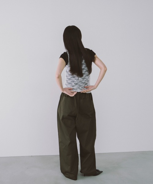 duei(デュイ)の「レースヘンリーネックハーフスリーブトップス(Tシャツ/カットソー・レディース・グレー/ブラック・FREE)」の11枚目の写真