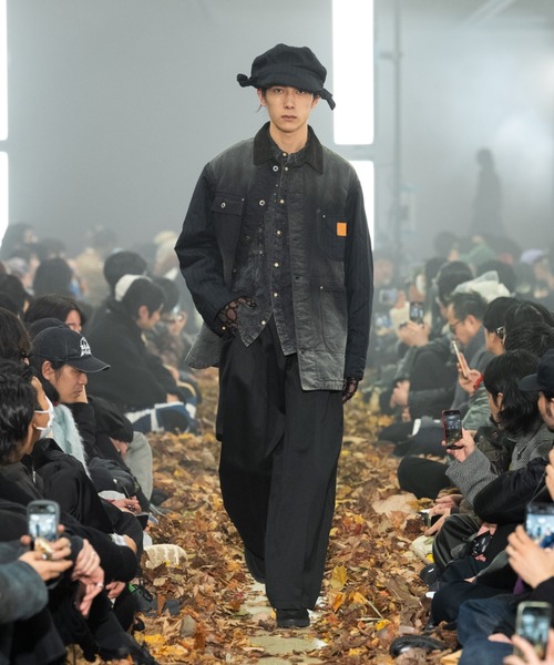 KHOKI（コッキ）の「Vintage-effect work coat（その他アウター・メンズ・ブルー/ブラック・2）」の3枚目の写真
